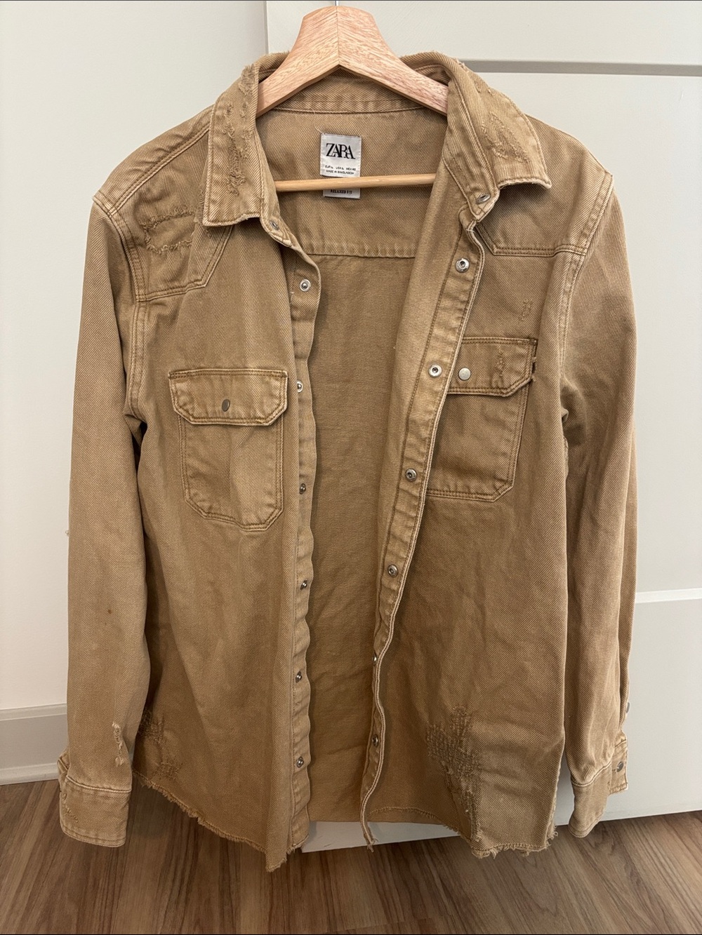 Zara Men’s Tan Button-Down Denim Jacket